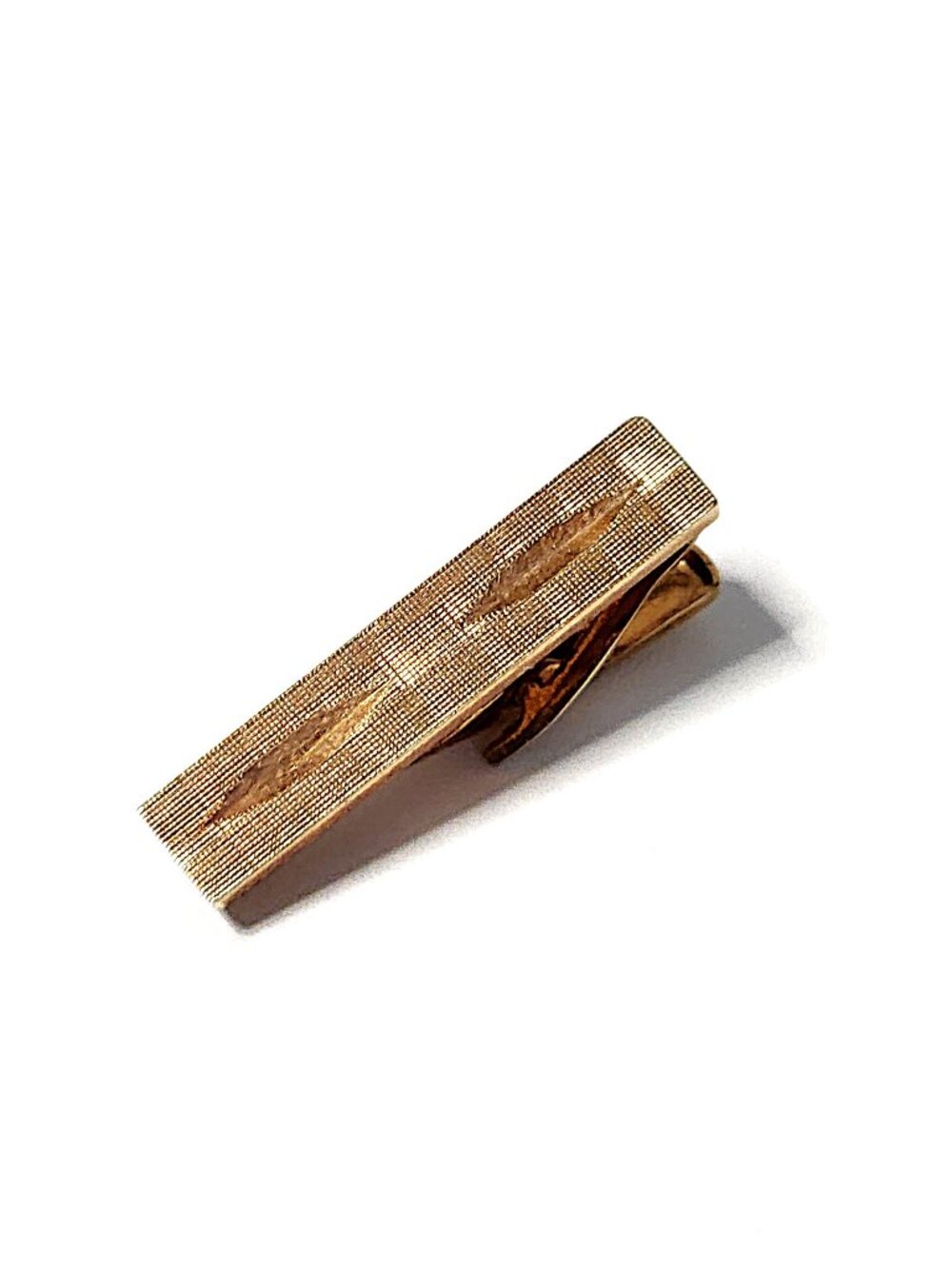 Gold-tone diamond cut tie bar